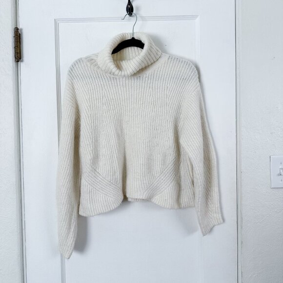 Cotton‎ Candy LA | Turtleneck Ribbed Knit Sweater in Ivory White Size M/L - Picture 2 of 6